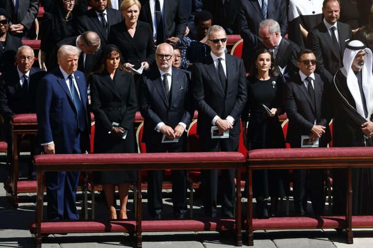 FOTOGALERÍA: 400 mil personas para el funeral del Papa Francisco