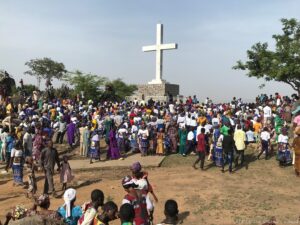 Los cristianos del norte de Nigeria se reúnen a rezar el Via Crucis a pesar de la situación de inseguridad que viven