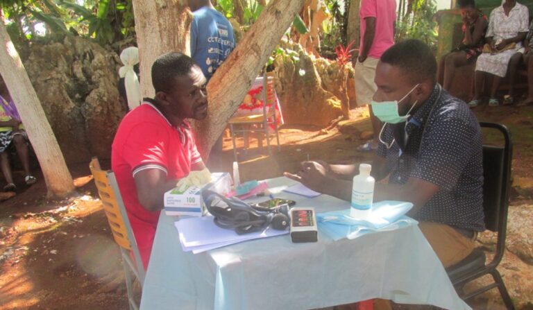 Los recortes de Trump privan de atención médica a 15.000 personas en Haití