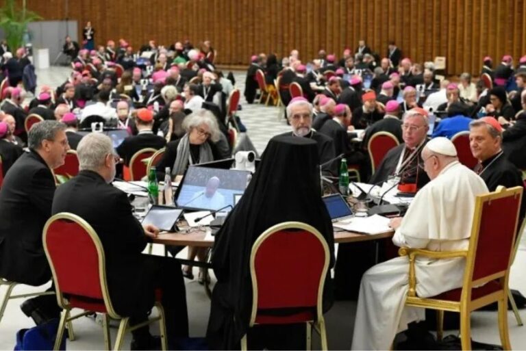 La revolución silenciosa de la Iglesia: sinodalidad y profecía