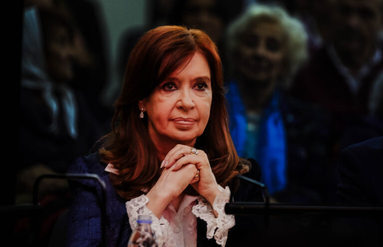 Cristina, la condena y un país desvelado