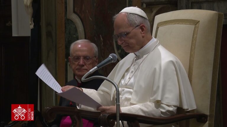 El Papa León XIV: “La vida cristiana no se vive en aislamiento… se vive en comunidad”